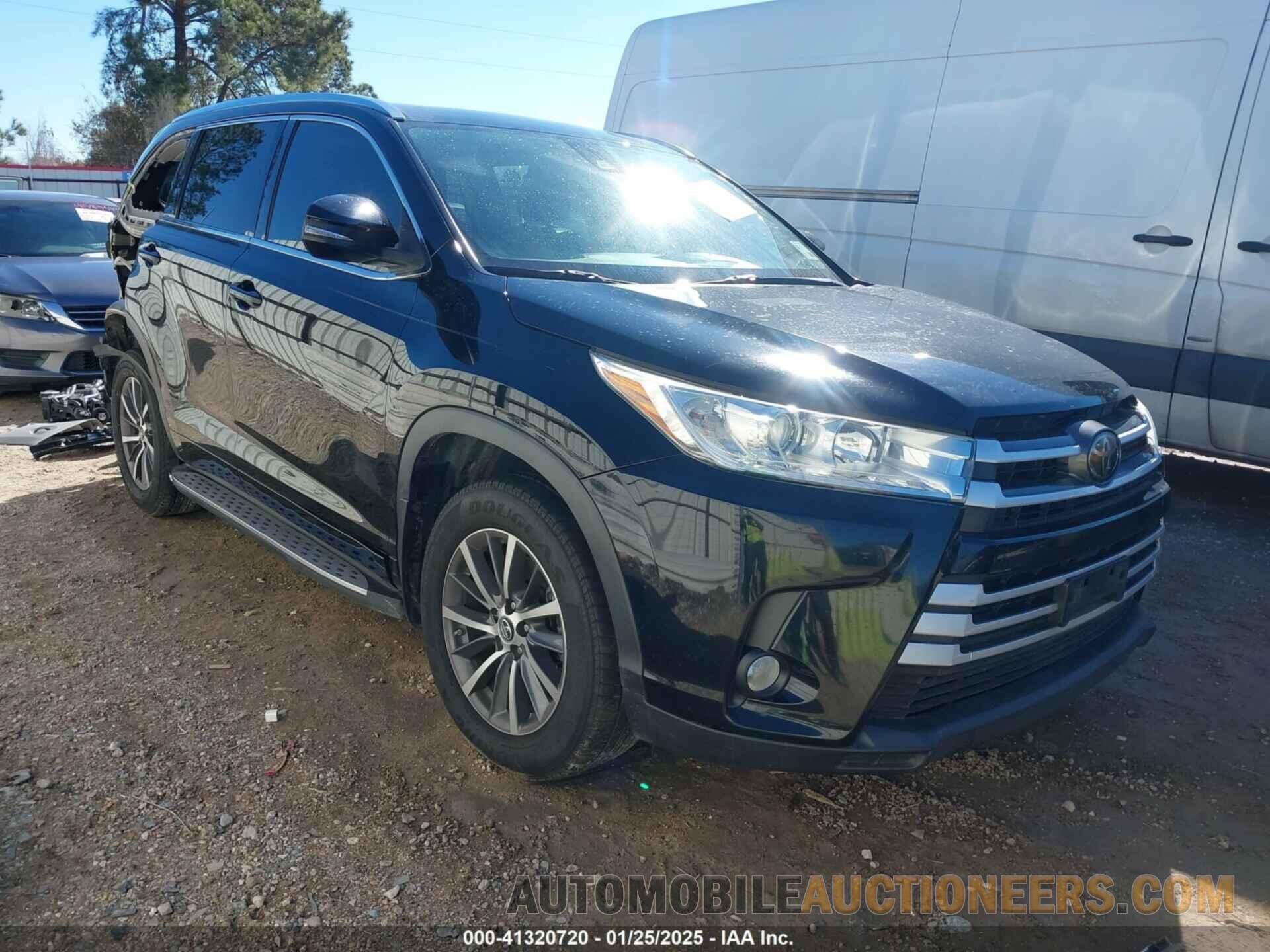 5TDKZRFH3JS542689 TOYOTA HIGHLANDER 2018