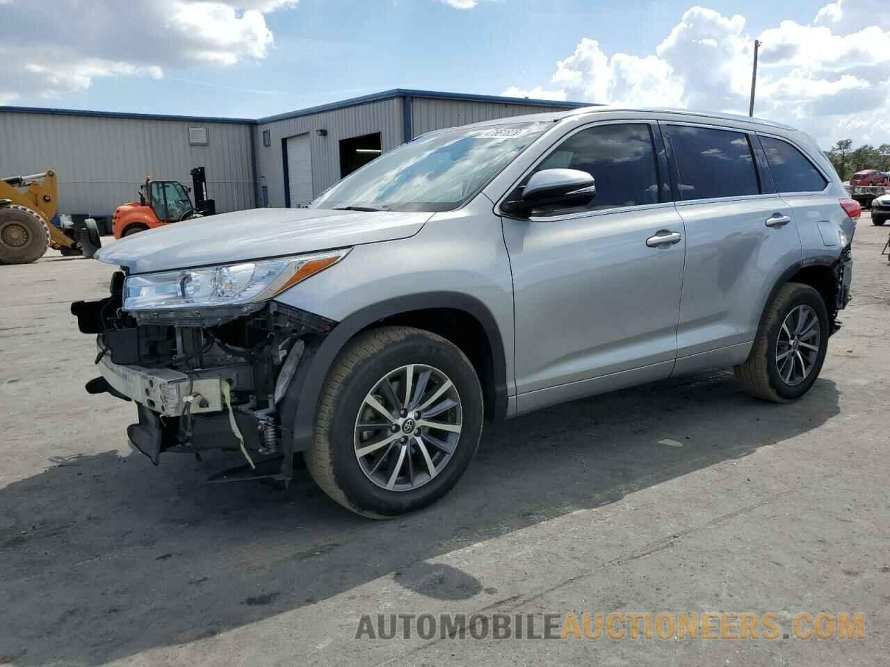 5TDKZRFH3JS543258 TOYOTA HIGHLANDER 2018