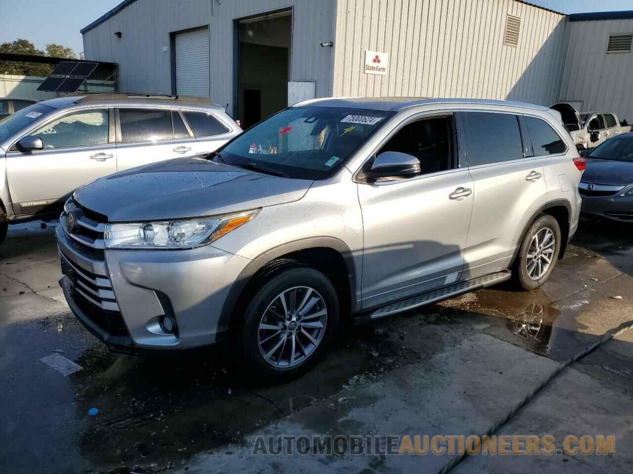 5TDKZRFH3JS544121 TOYOTA HIGHLANDER 2018