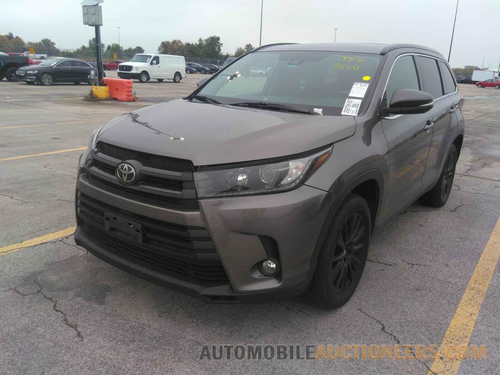 5TDKZRFH3KS356376 Toyota Highlander 2019