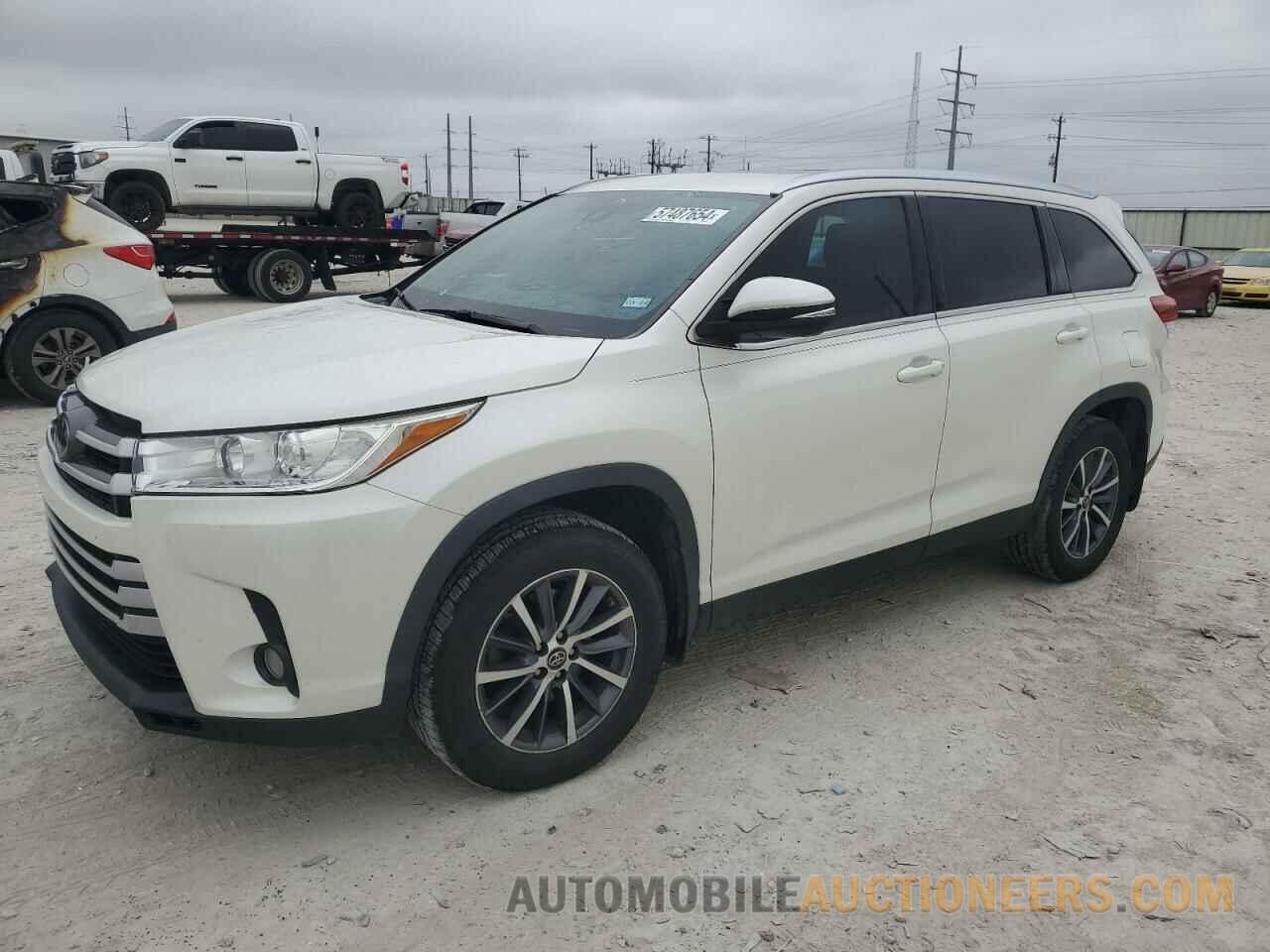 5TDKZRFH3KS552219 TOYOTA HIGHLANDER 2019