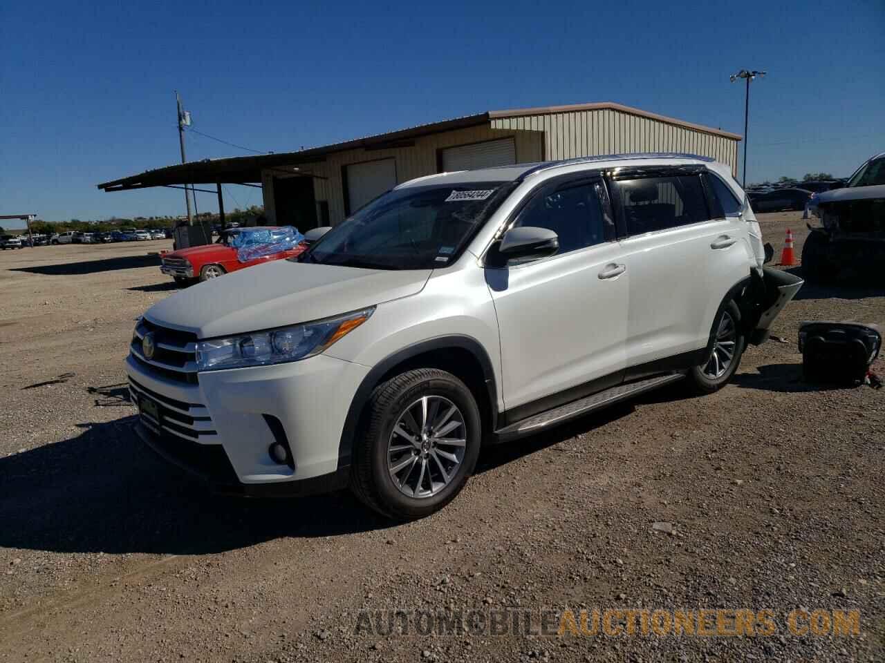 5TDKZRFH3KS560451 TOYOTA HIGHLANDER 2019