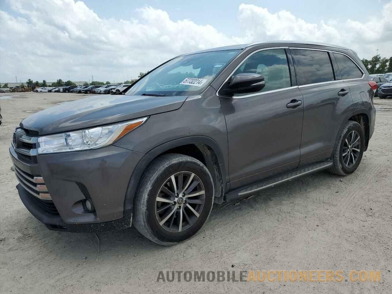 5TDKZRFH4HS213946 TOYOTA HIGHLANDER 2017