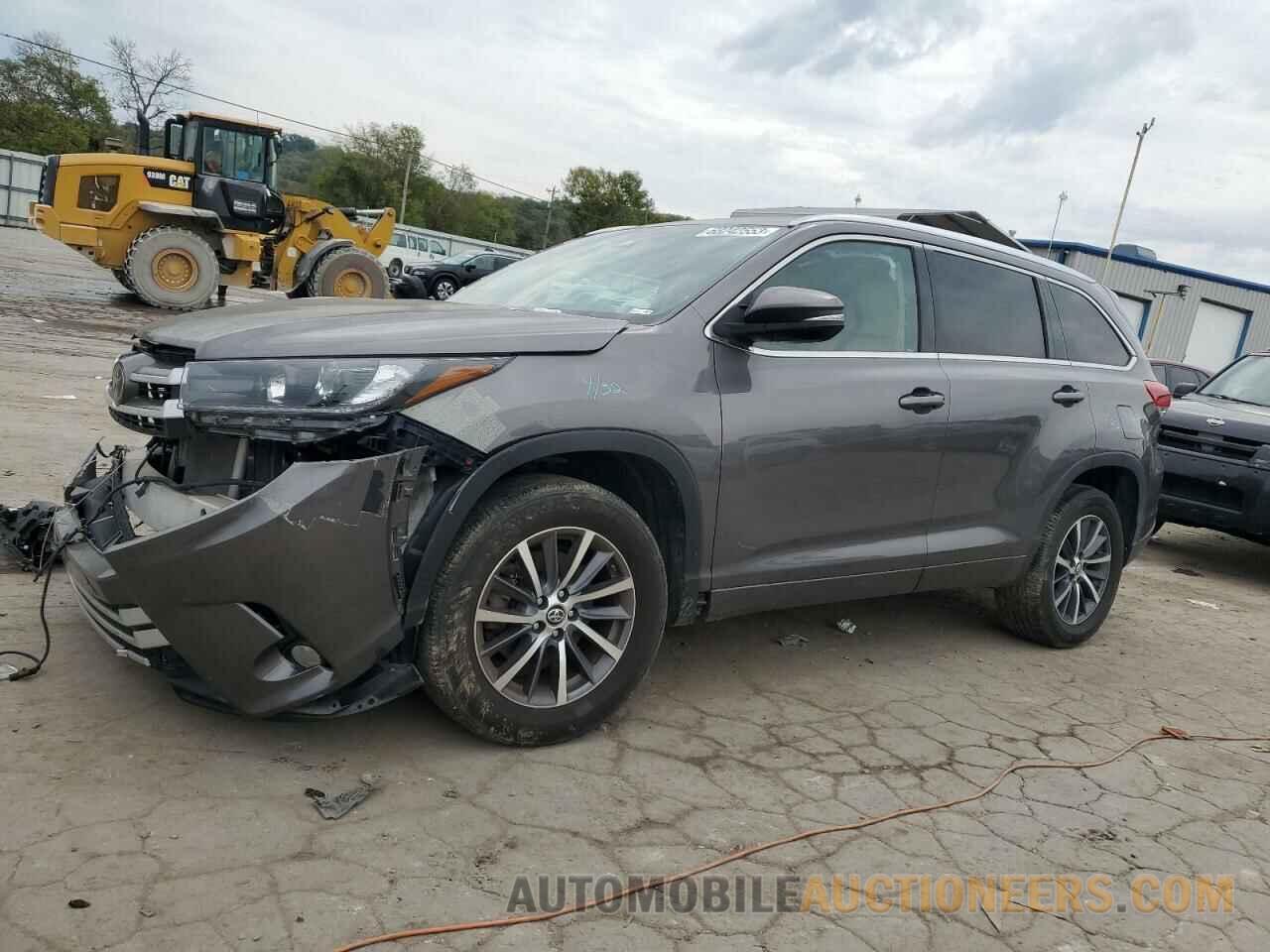 5TDKZRFH4HS511414 TOYOTA HIGHLANDER 2017