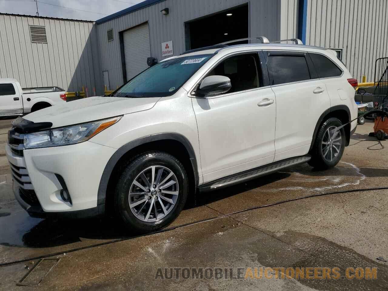 5TDKZRFH4HS514118 TOYOTA HIGHLANDER 2017