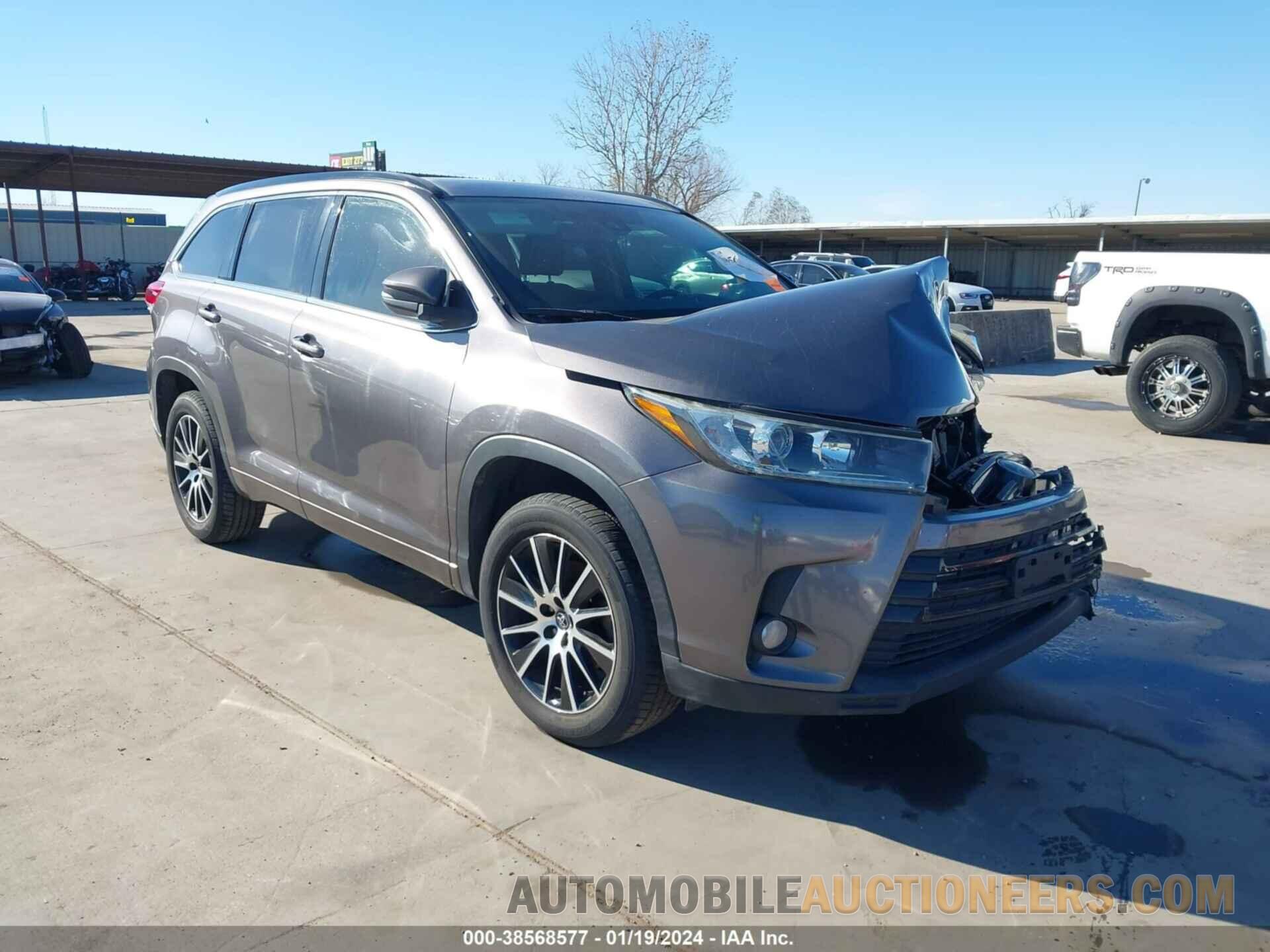 5TDKZRFH4HS521232 TOYOTA HIGHLANDER 2017