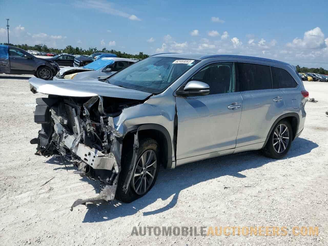 5TDKZRFH4JS265261 TOYOTA HIGHLANDER 2018