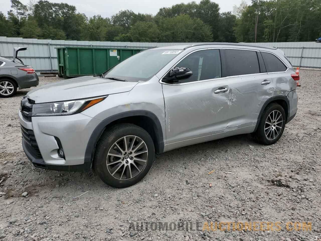 5TDKZRFH4JS533676 TOYOTA HIGHLANDER 2018