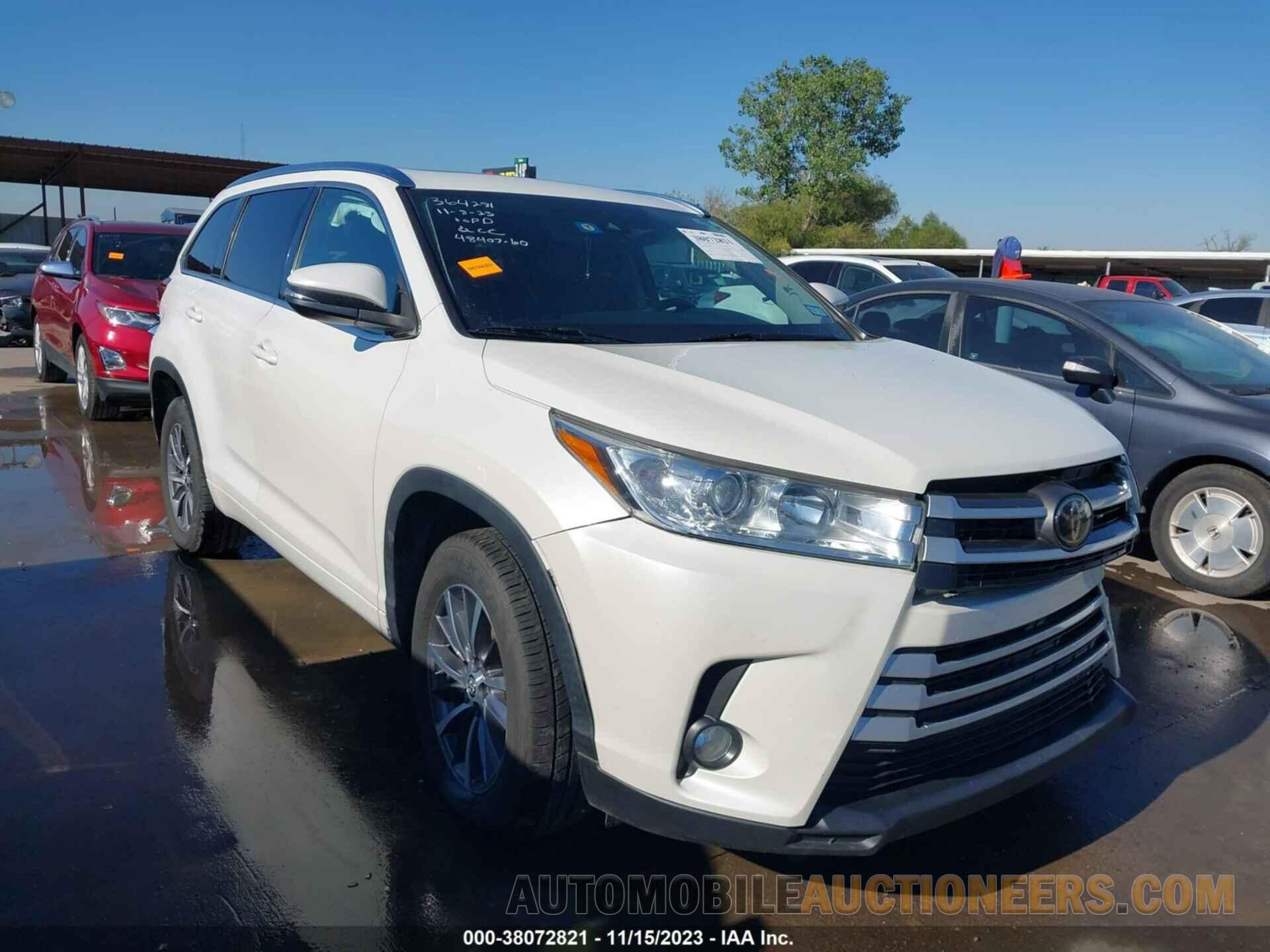 5TDKZRFH4JS538148 TOYOTA HIGHLANDER 2018