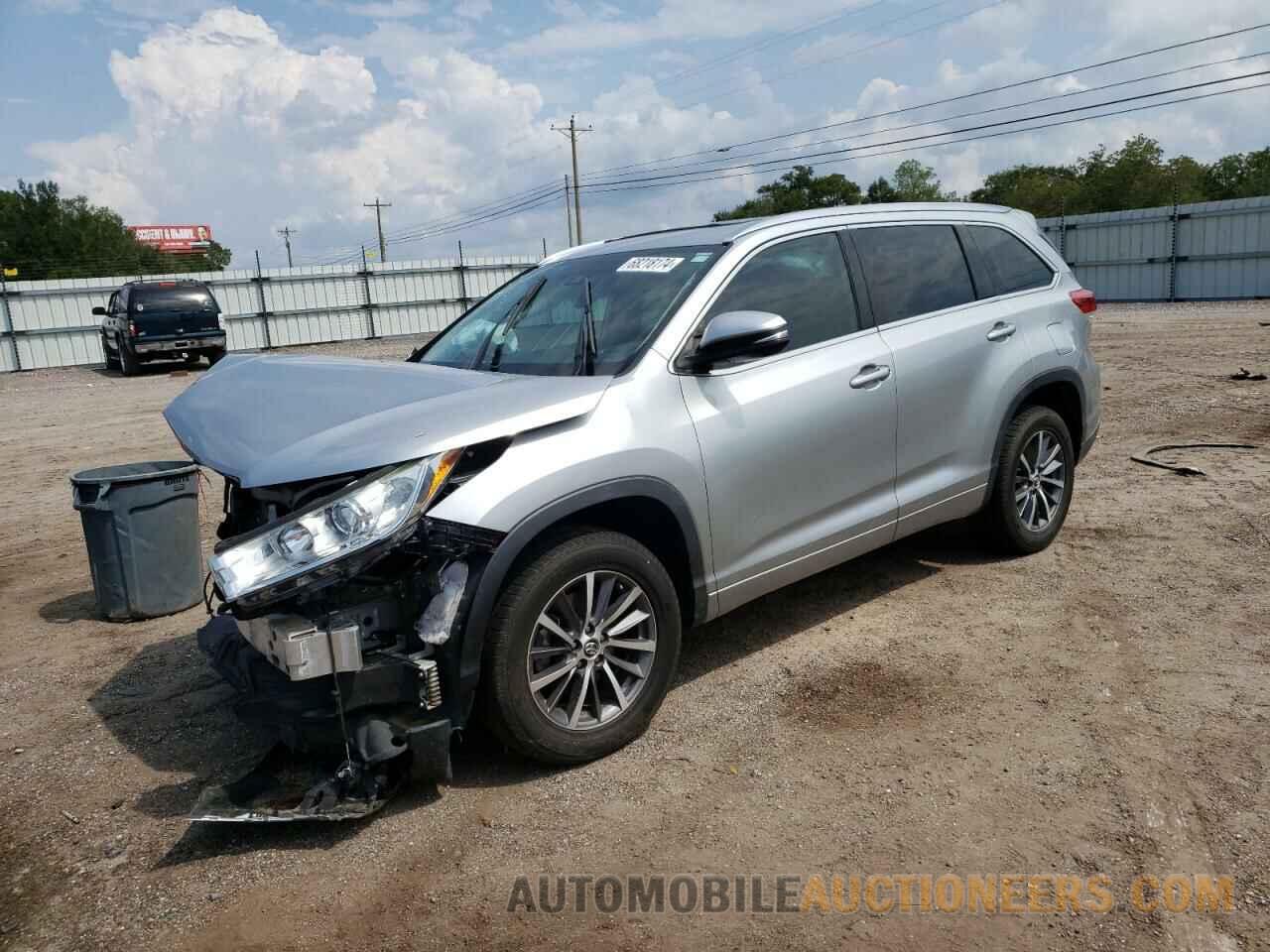 5TDKZRFH4JS539848 TOYOTA HIGHLANDER 2018