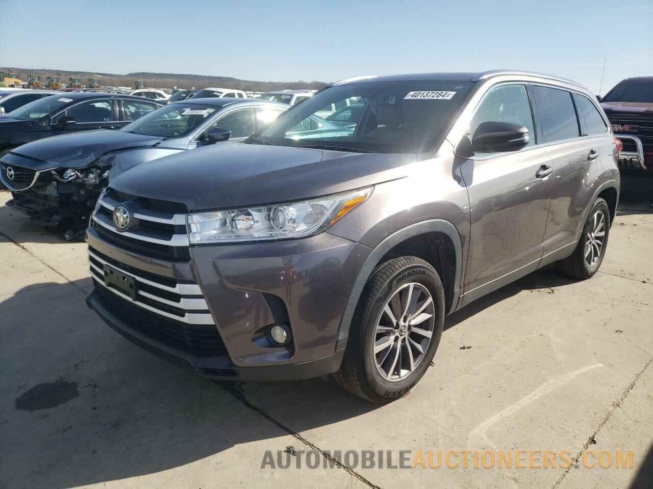 5TDKZRFH4KS551161 TOYOTA HIGHLANDER 2019