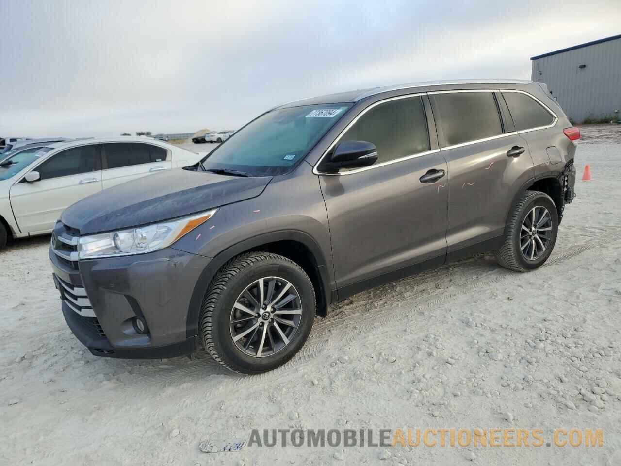 5TDKZRFH4KS552066 TOYOTA HIGHLANDER 2019