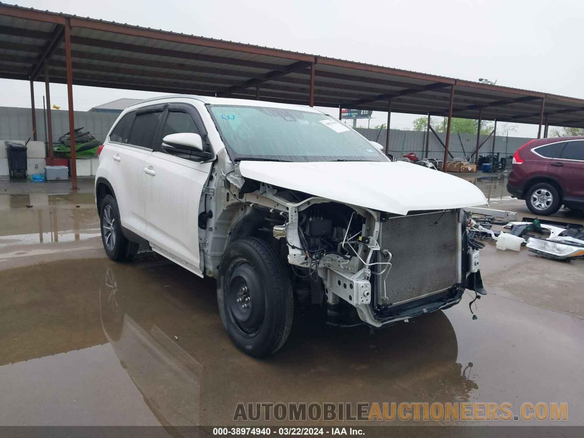 5TDKZRFH4KS558451 TOYOTA HIGHLANDER 2019