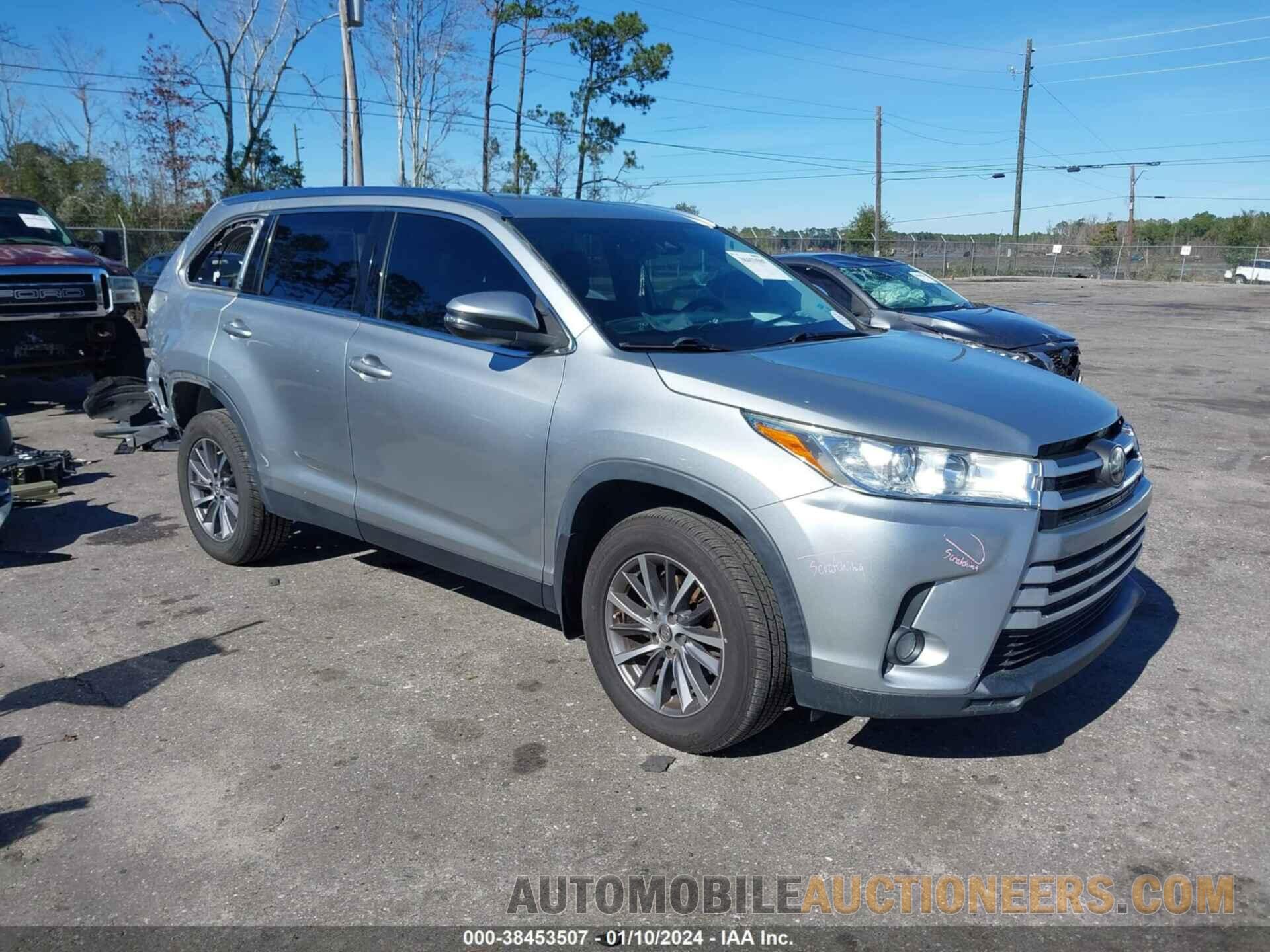 5TDKZRFH4KS560264 TOYOTA HIGHLANDER 2019