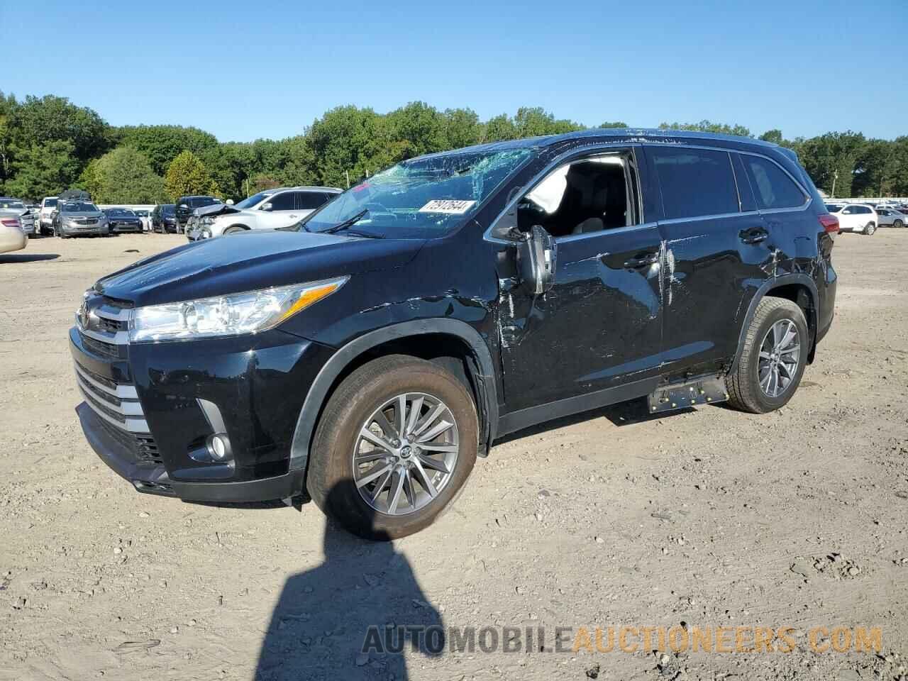 5TDKZRFH4KS571362 TOYOTA HIGHLANDER 2019