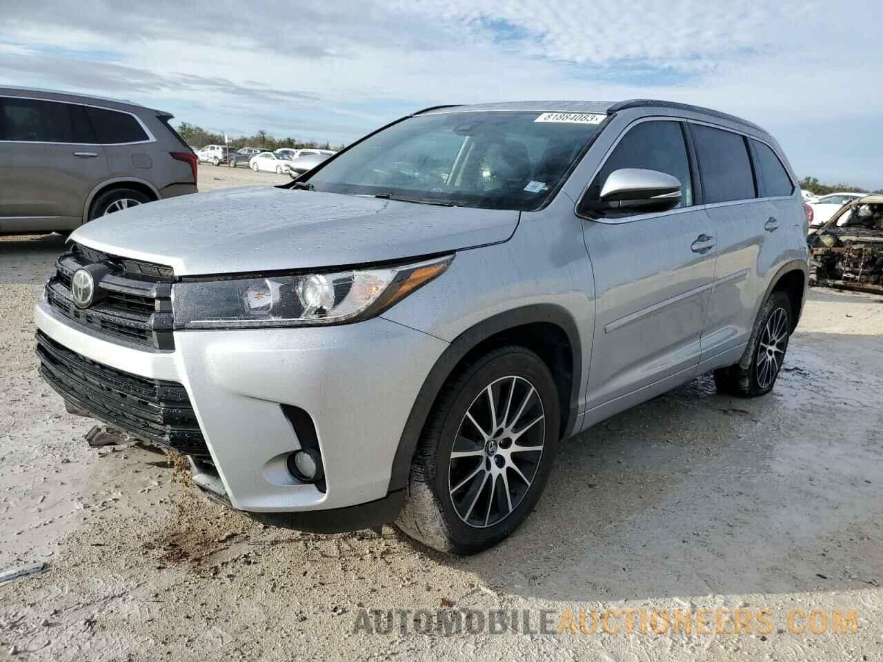 5TDKZRFH5HS519361 TOYOTA HIGHLANDER 2017