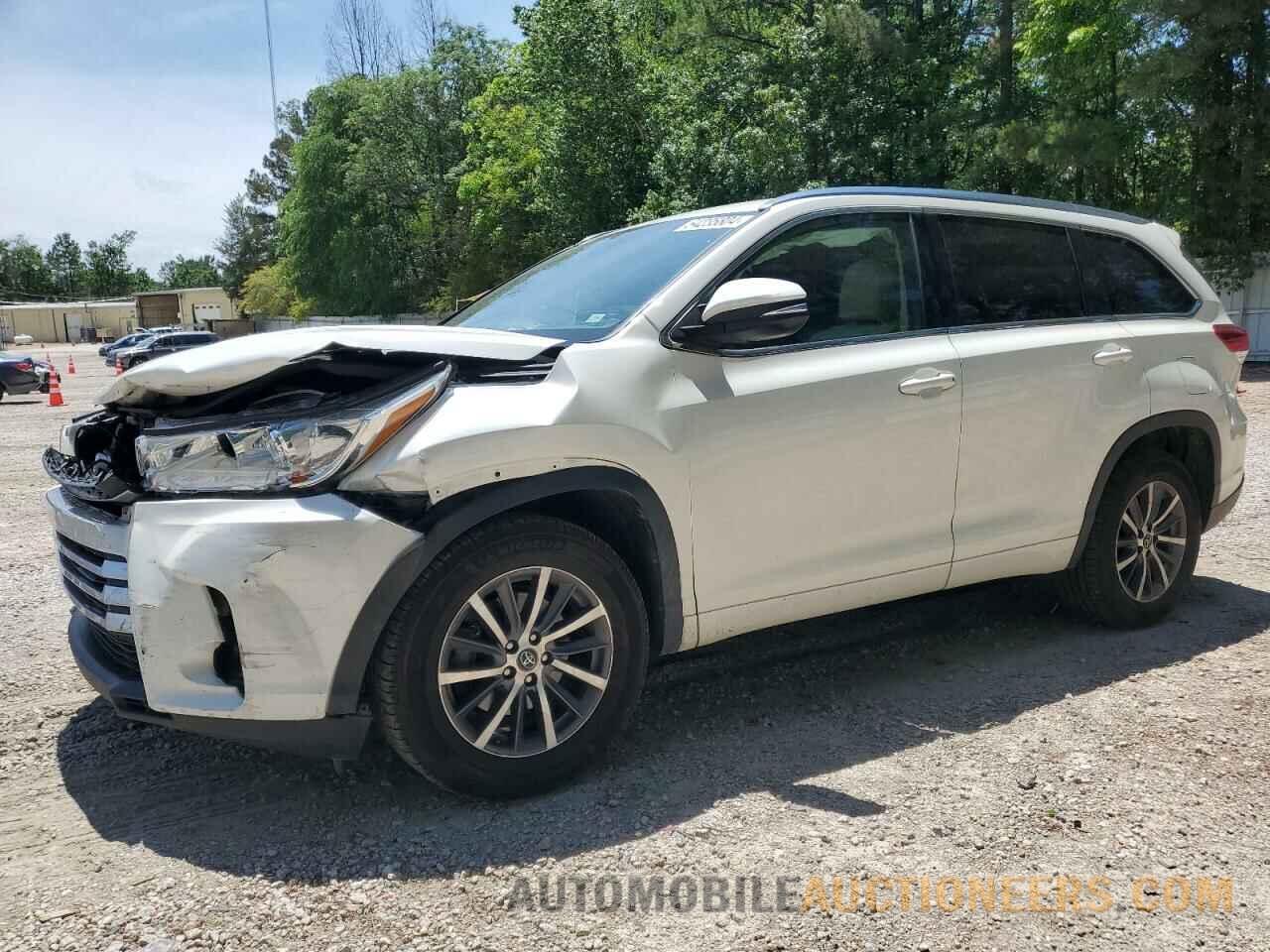 5TDKZRFH5HS522616 TOYOTA HIGHLANDER 2017