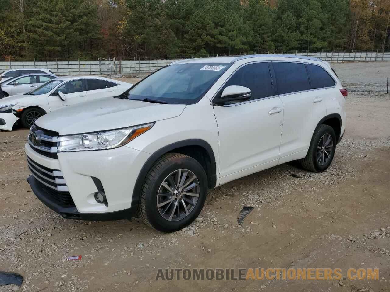 5TDKZRFH5HS525449 TOYOTA HIGHLANDER 2017