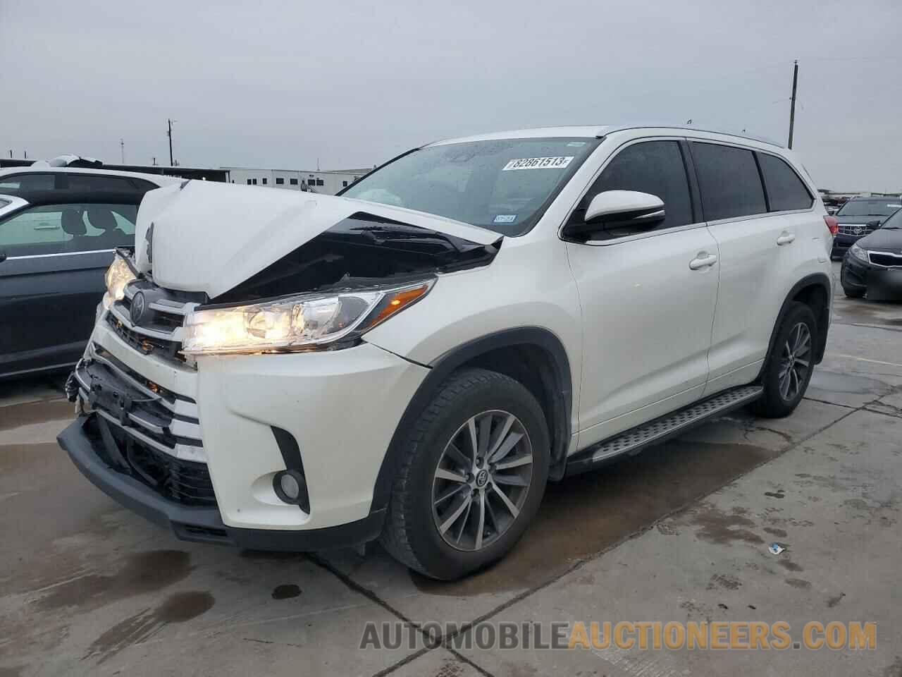 5TDKZRFH5JS267973 TOYOTA HIGHLANDER 2018