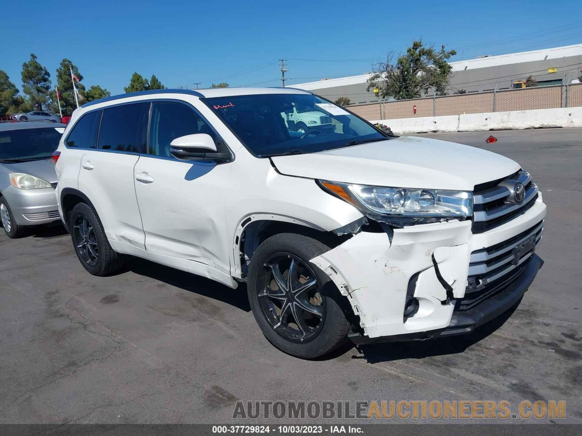 5TDKZRFH5JS529278 TOYOTA HIGHLANDER 2018