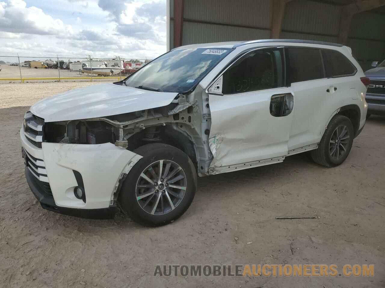 5TDKZRFH5JS533704 TOYOTA HIGHLANDER 2018