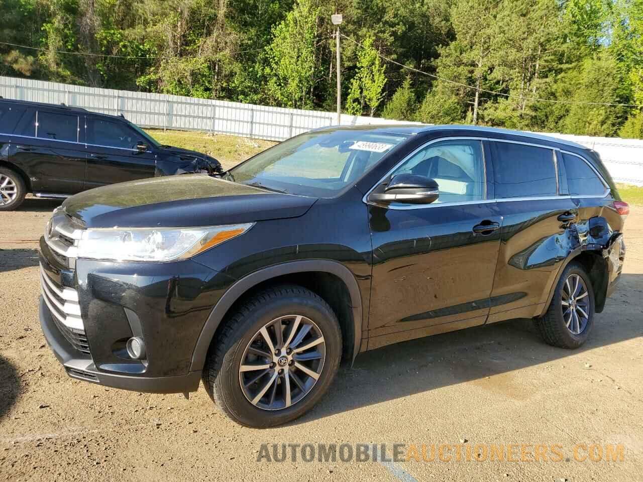 5TDKZRFH5JS537929 TOYOTA HIGHLANDER 2018