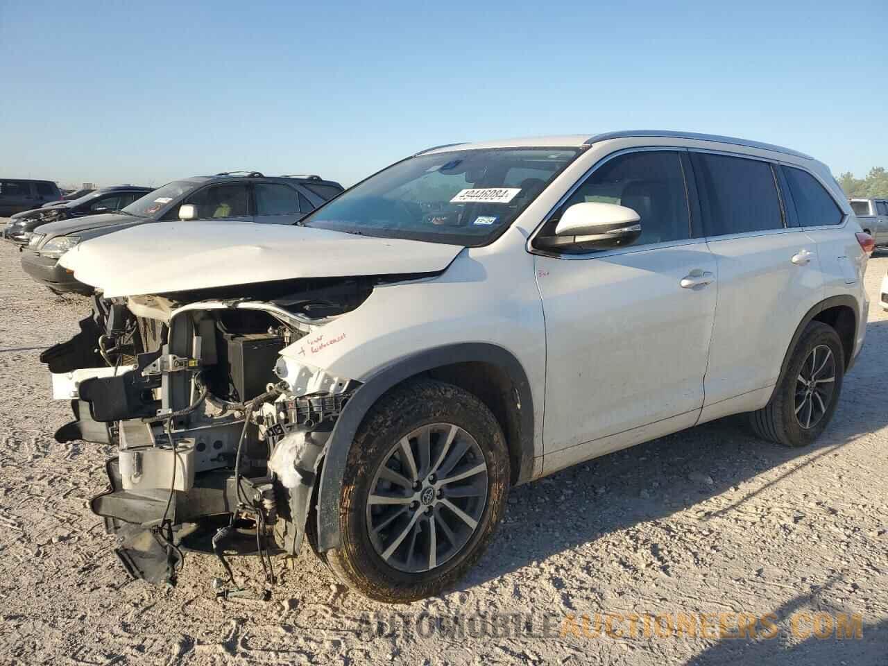 5TDKZRFH5JS549546 TOYOTA HIGHLANDER 2018