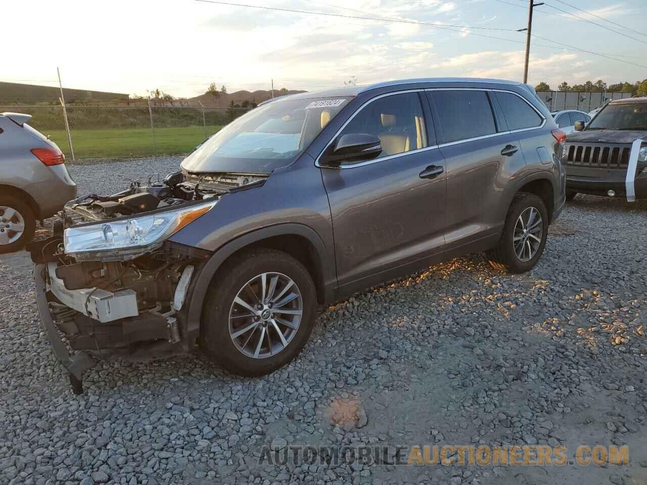 5TDKZRFH5KS303629 TOYOTA HIGHLANDER 2019