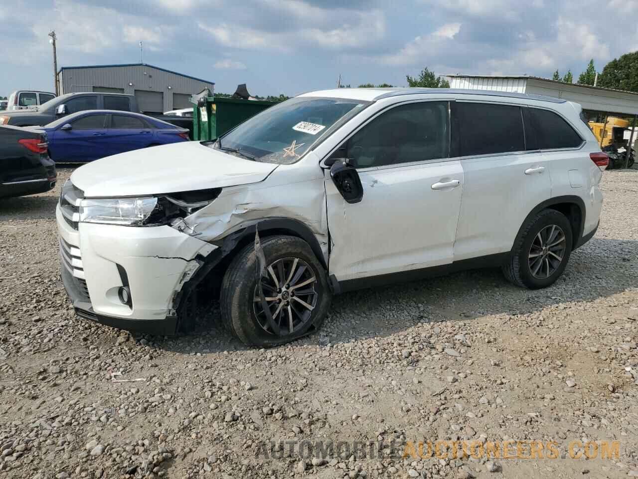 5TDKZRFH5KS303663 TOYOTA HIGHLANDER 2019