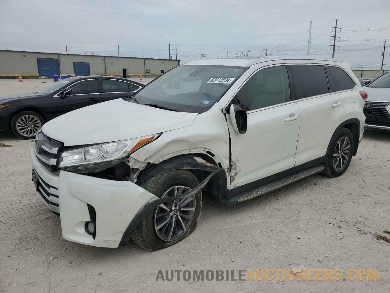 5TDKZRFH5KS318213 TOYOTA HIGHLANDER 2019