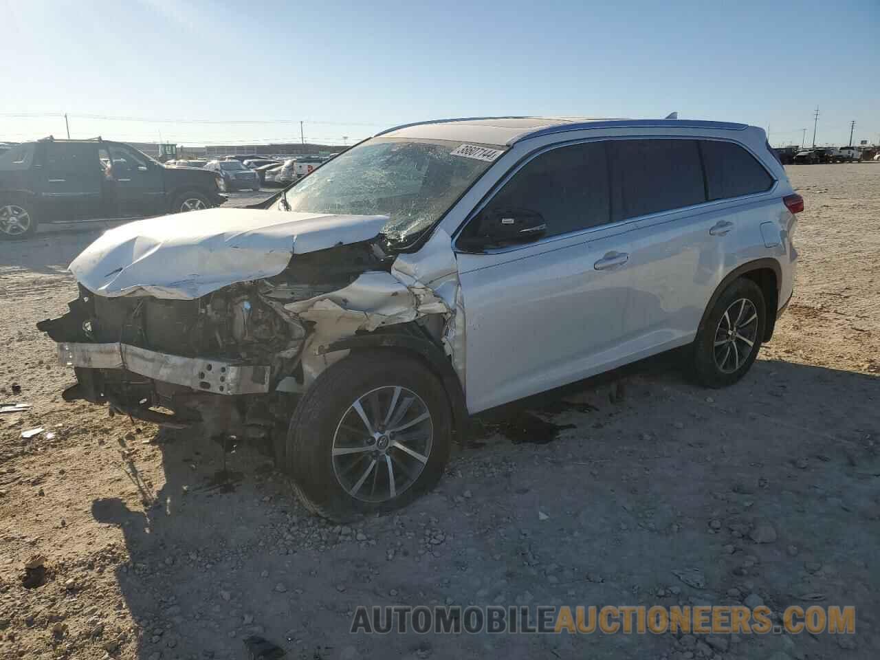 5TDKZRFH5KS340034 TOYOTA HIGHLANDER 2019