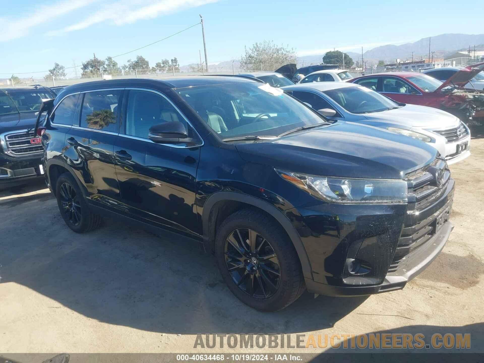 5TDKZRFH5KS569698 TOYOTA HIGHLANDER 2019