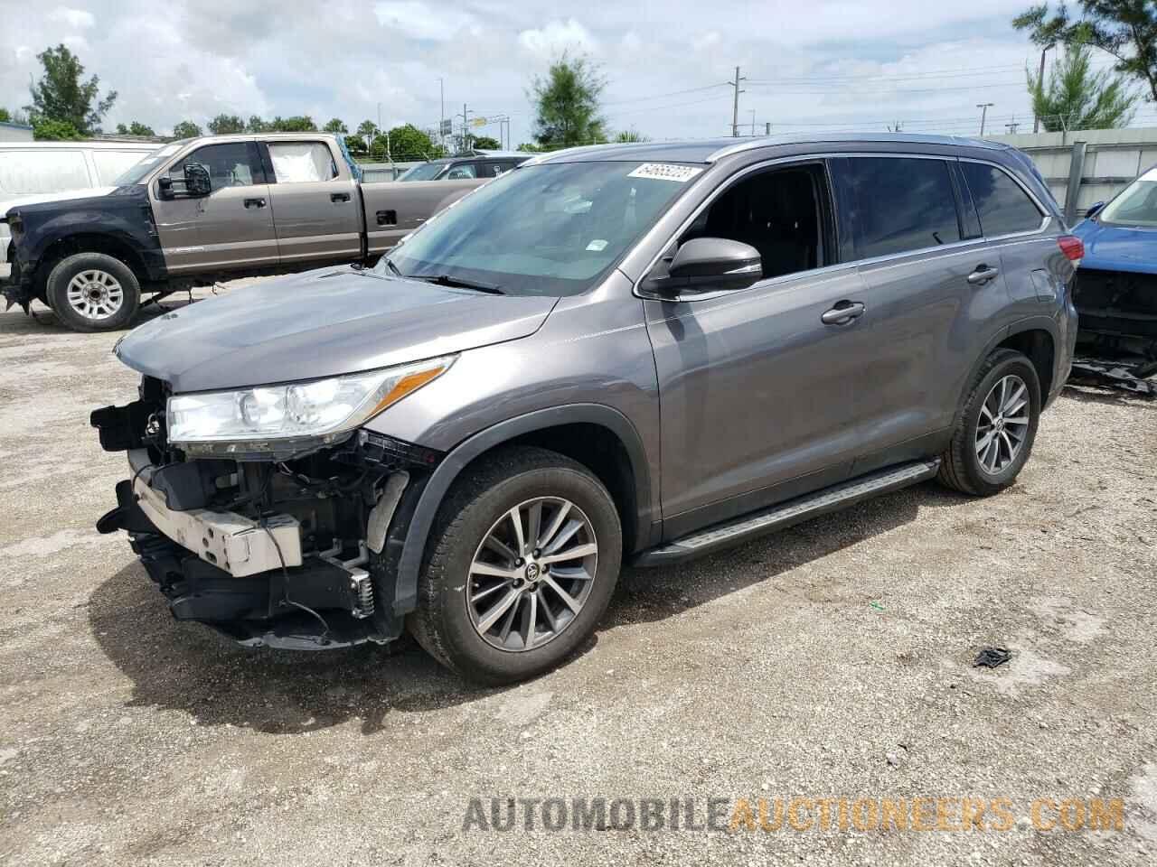 5TDKZRFH5KS570351 TOYOTA HIGHLANDER 2019