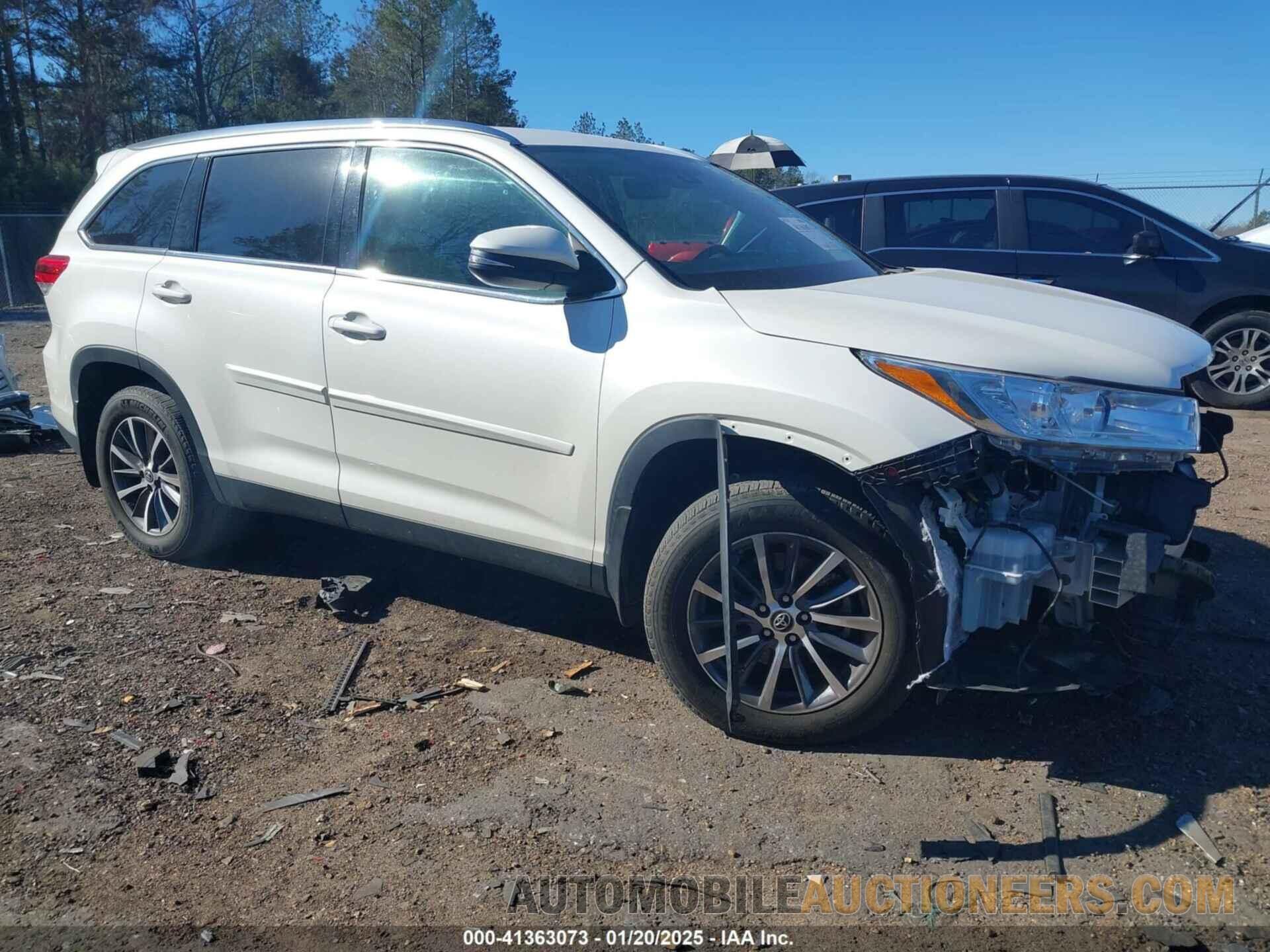 5TDKZRFH5KS570558 TOYOTA HIGHLANDER 2019