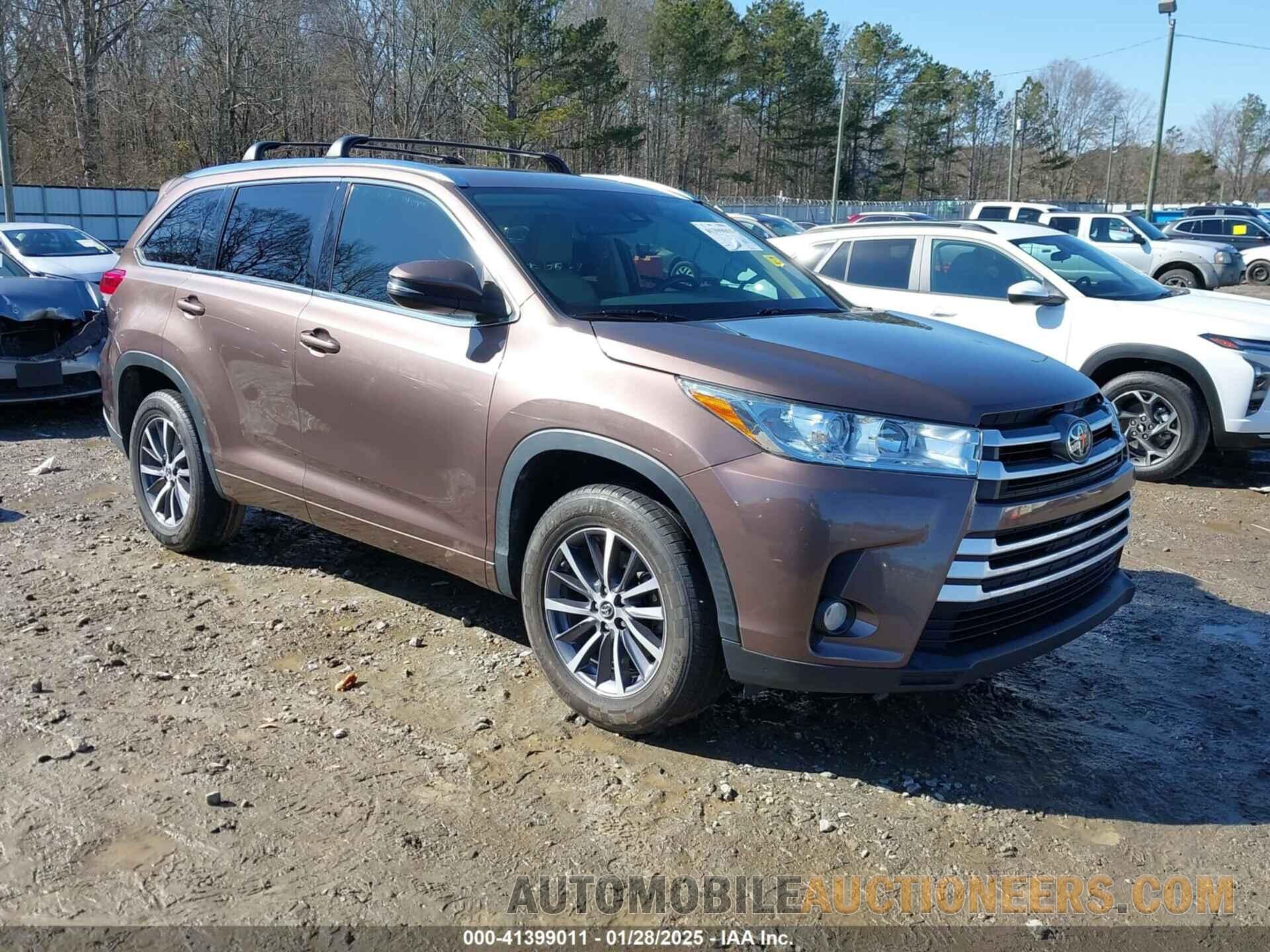 5TDKZRFH6HS191321 TOYOTA HIGHLANDER 2017