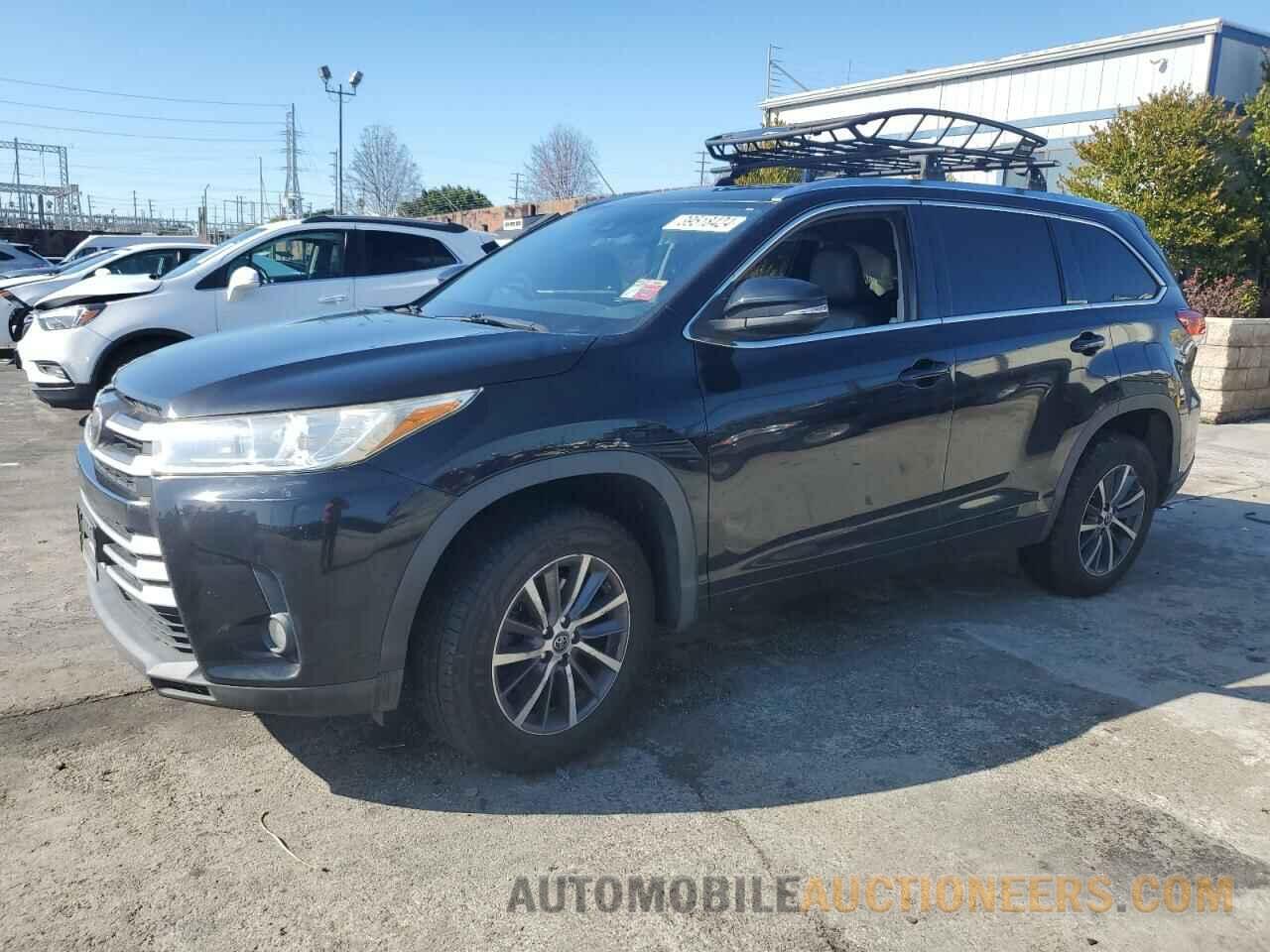 5TDKZRFH6HS511270 TOYOTA HIGHLANDER 2017