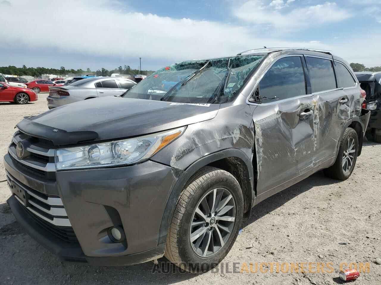 5TDKZRFH6JS533789 TOYOTA HIGHLANDER 2018