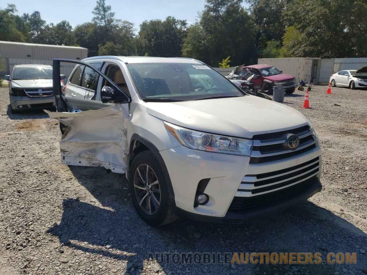 5TDKZRFH6JS541939 TOYOTA HIGHLANDER 2018