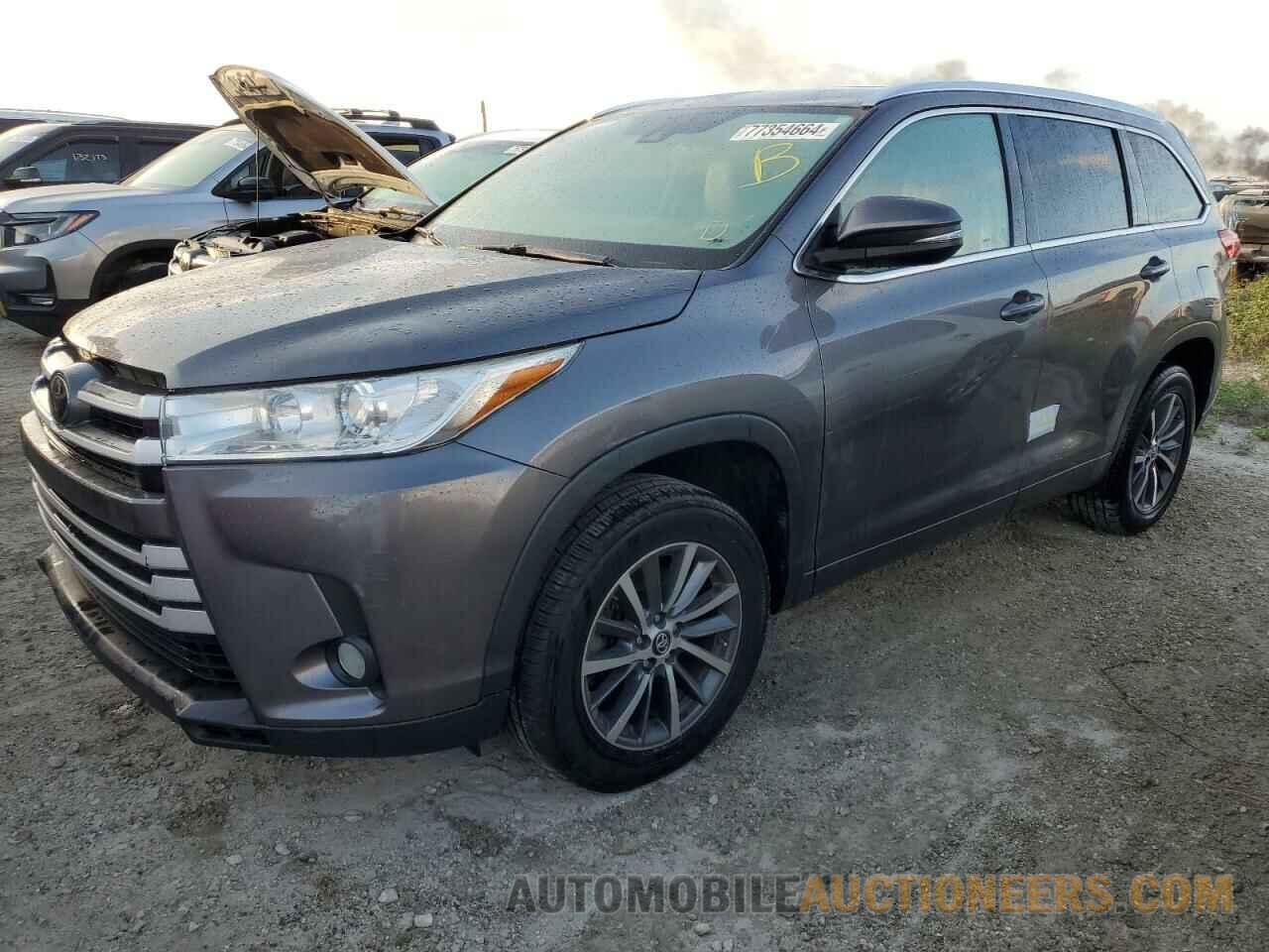 5TDKZRFH6JS545456 TOYOTA HIGHLANDER 2018