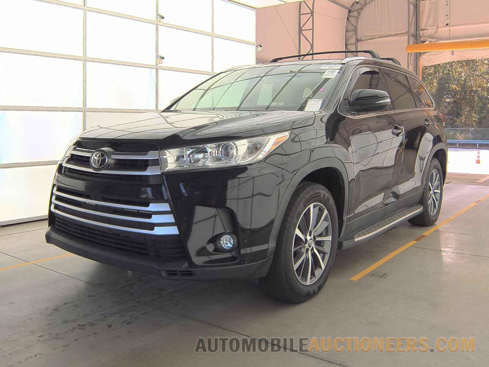 5TDKZRFH6KS342102 Toyota Highlander 2019