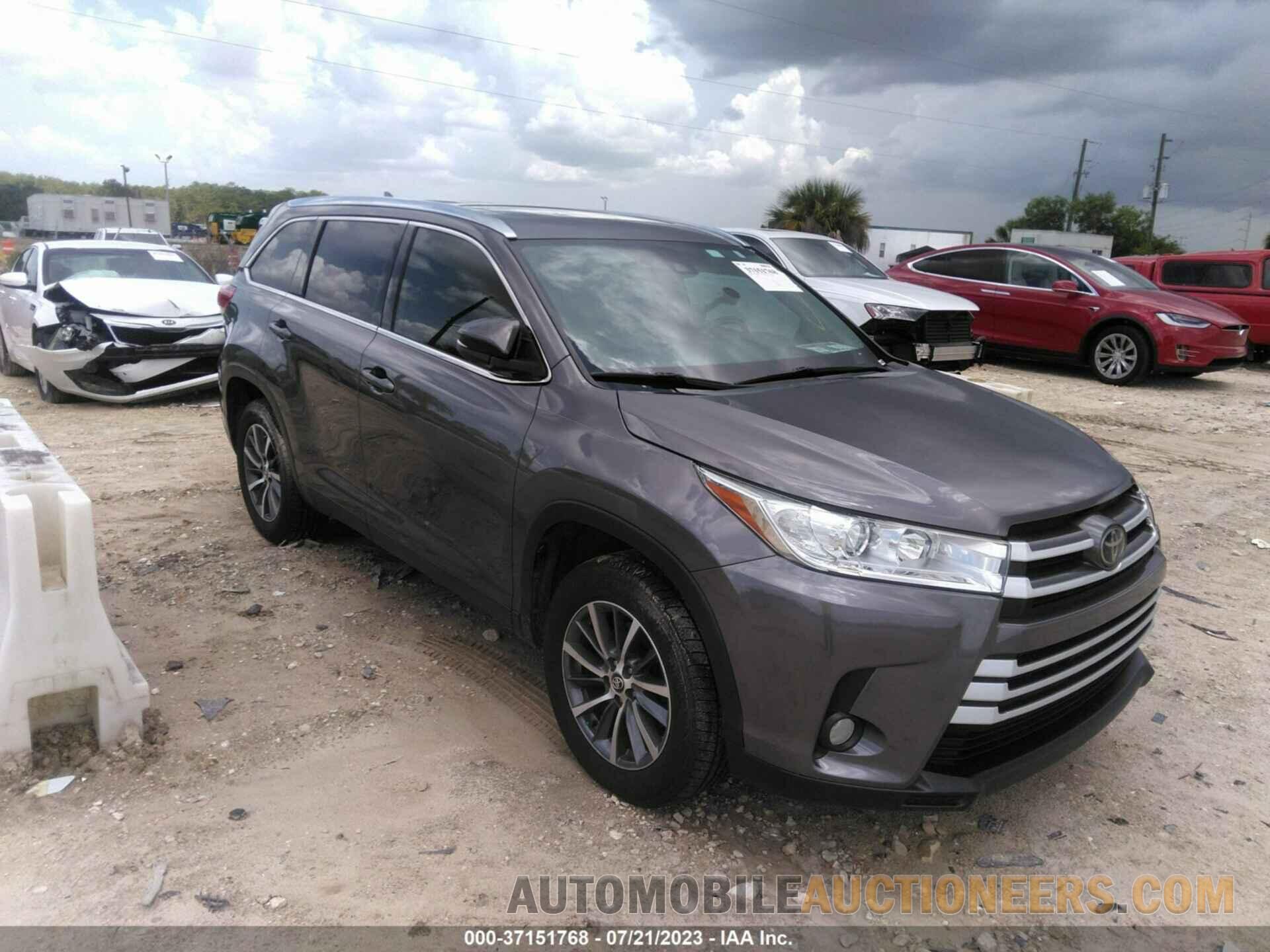 5TDKZRFH6KS556782 TOYOTA HIGHLANDER 2019