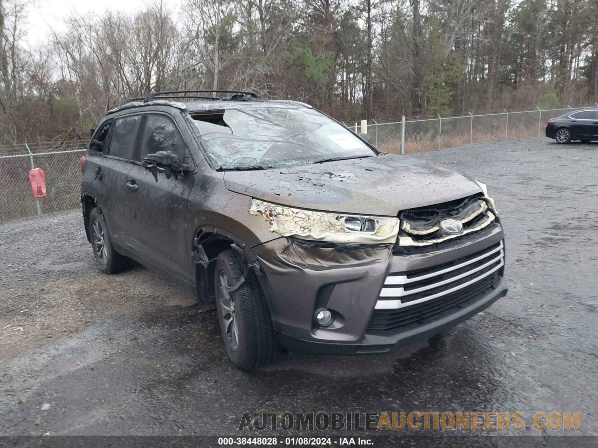 5TDKZRFH6KS559925 TOYOTA HIGHLANDER 2019