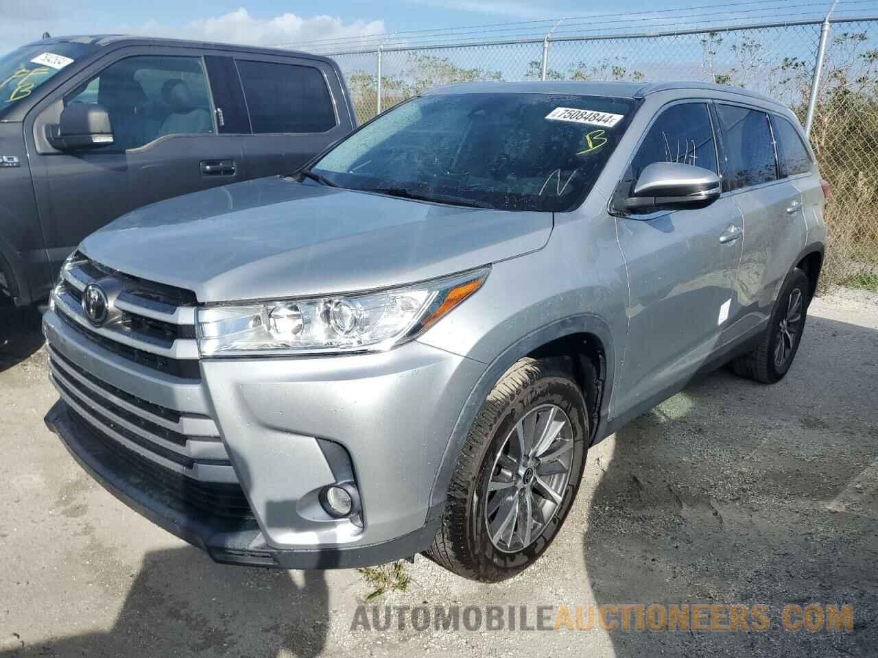 5TDKZRFH6KS574554 TOYOTA HIGHLANDER 2019