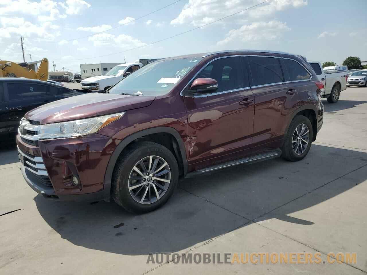 5TDKZRFH7JS260832 TOYOTA HIGHLANDER 2018