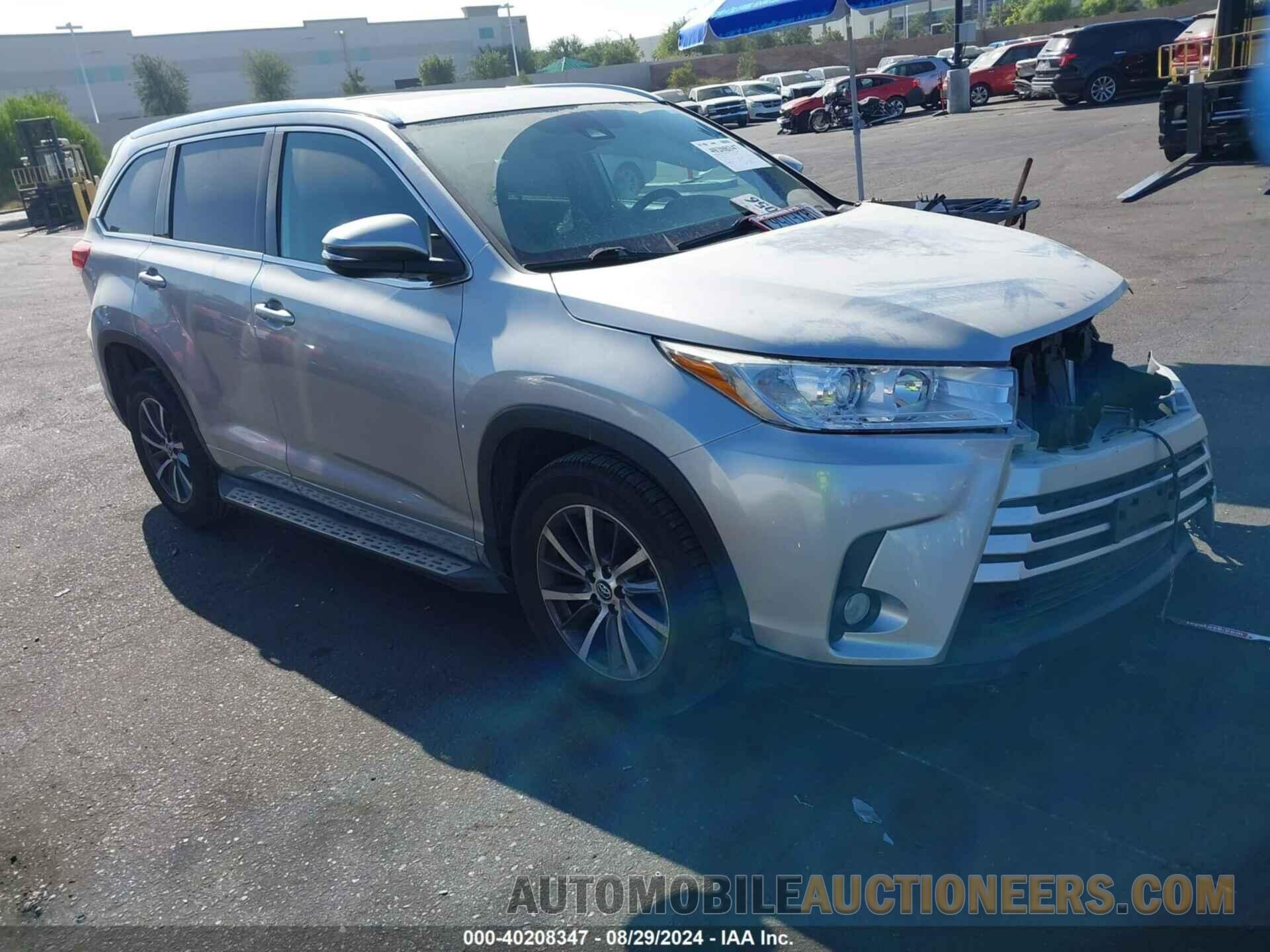 5TDKZRFH7JS532537 TOYOTA HIGHLANDER 2018