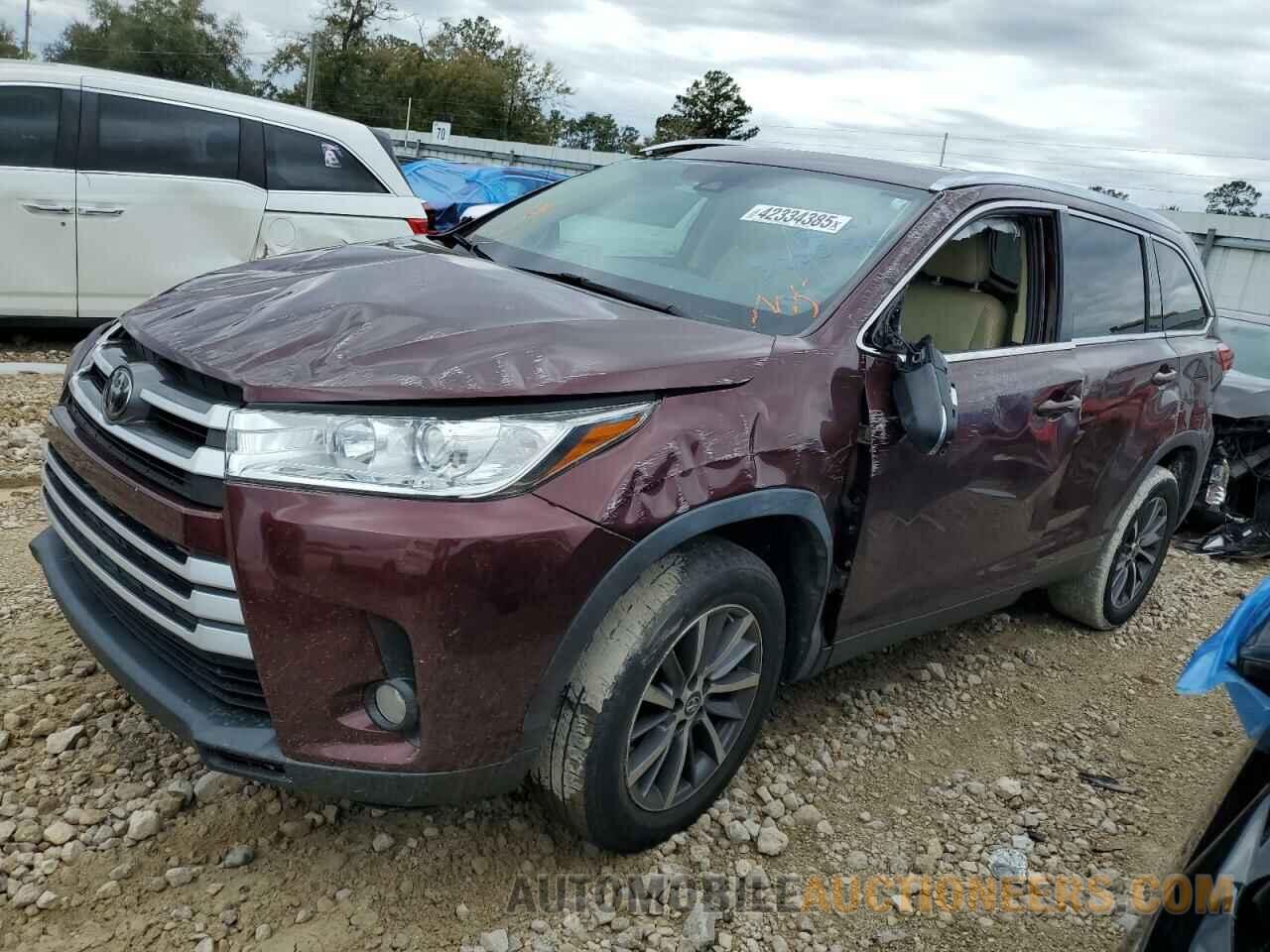 5TDKZRFH7KS323896 TOYOTA HIGHLANDER 2019