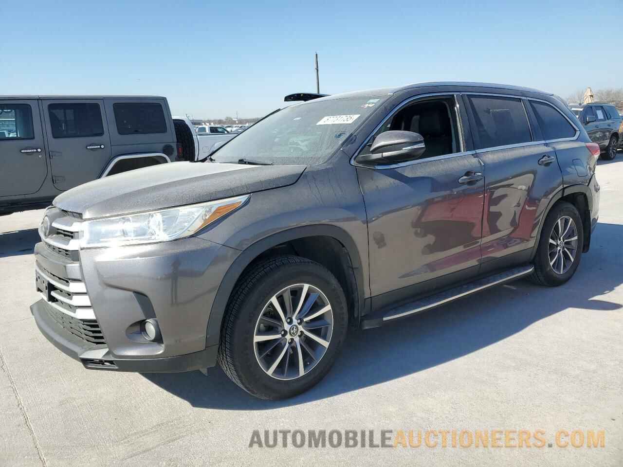 5TDKZRFH7KS554636 TOYOTA HIGHLANDER 2019