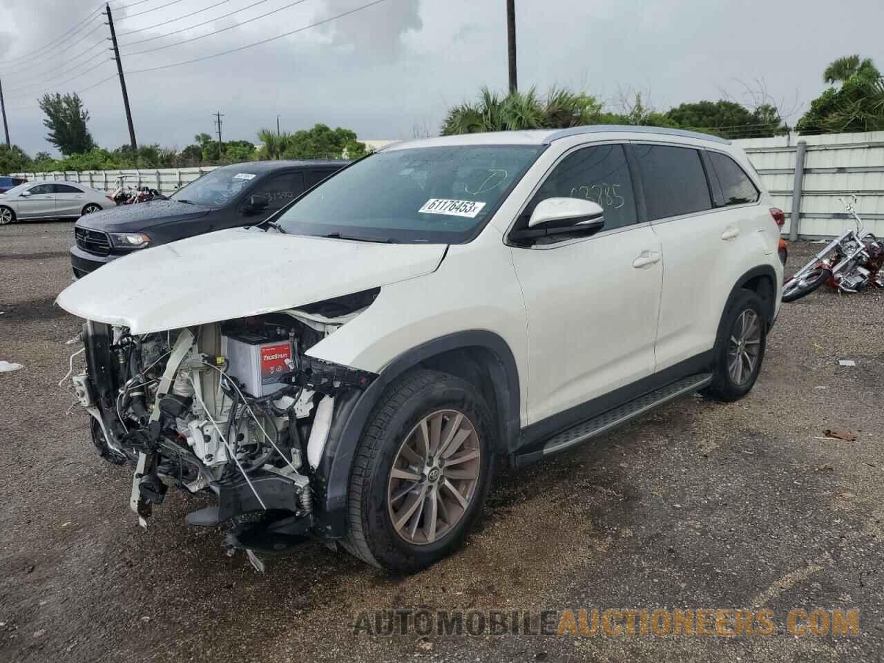 5TDKZRFH7KS557469 TOYOTA HIGHLANDER 2019