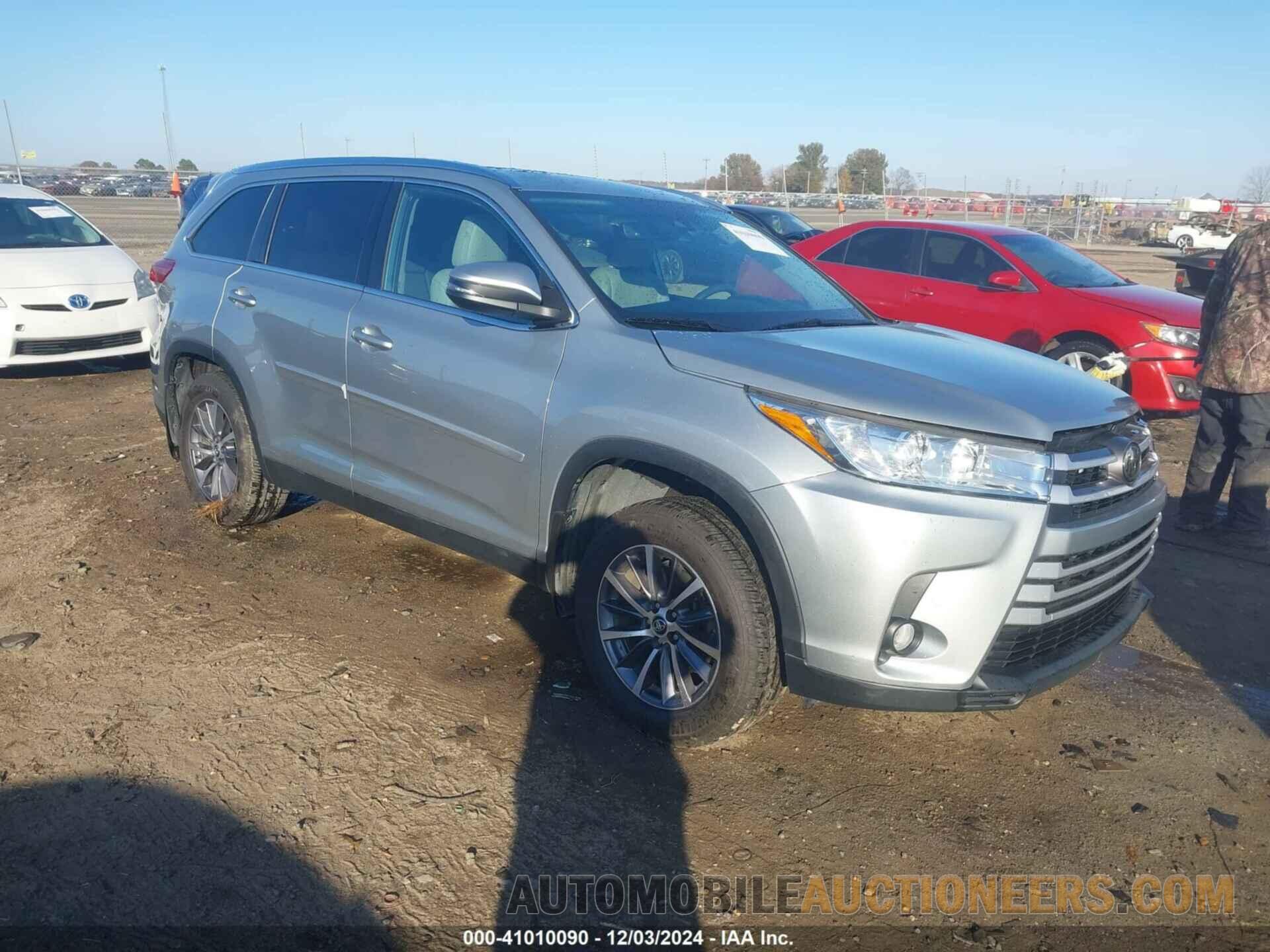 5TDKZRFH7KS559173 TOYOTA HIGHLANDER 2019