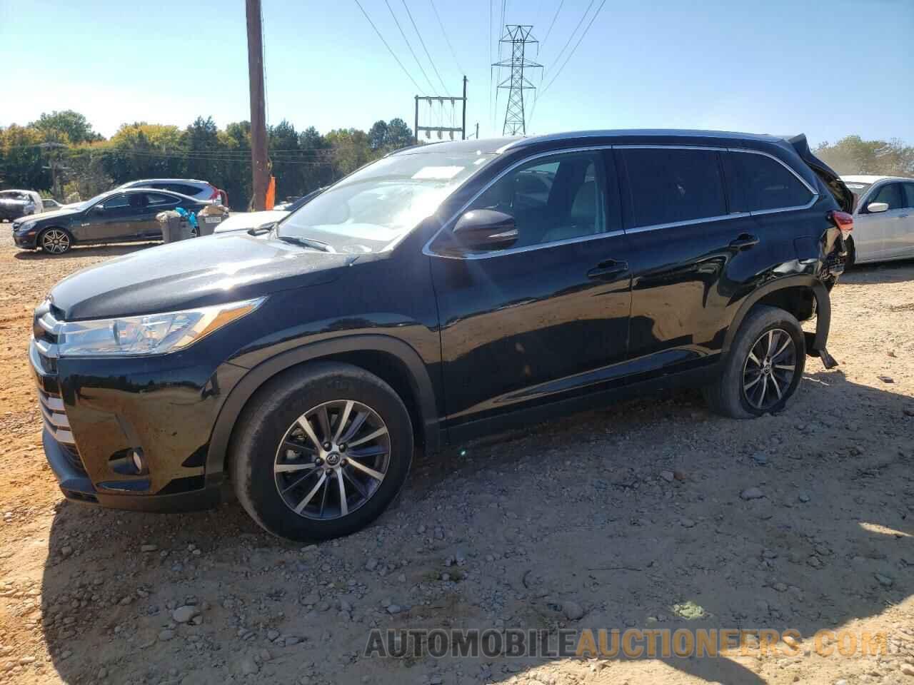 5TDKZRFH7KS568830 TOYOTA HIGHLANDER 2019